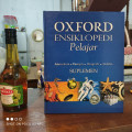 Oxford Ensiklopedia Pelajar : Anoreksia Vampir Biografi Indeks suplemen